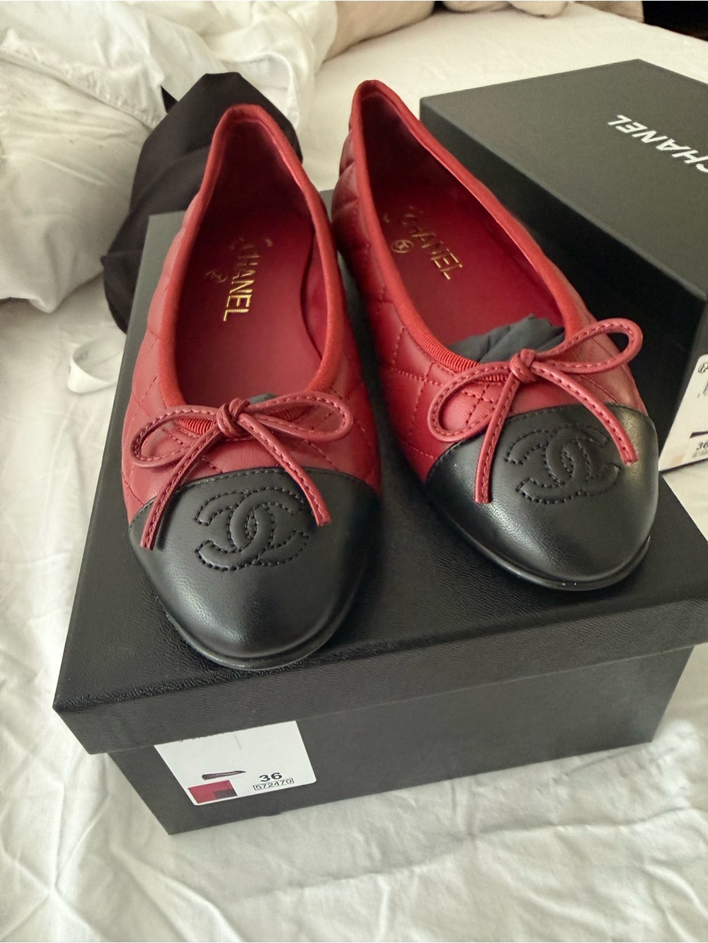 Chanel Quilted Lambskin CC Cap Toe Ballerina Flats Red & Black EU 36C
